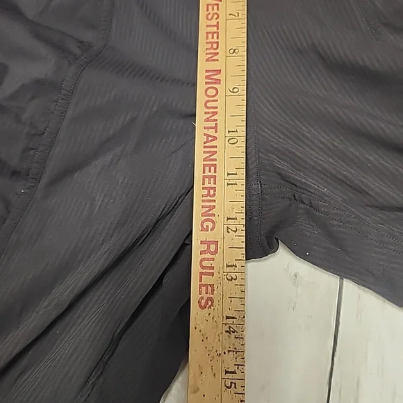 Lululemon Black Dance Studio Mid-Rise Jogger Cargo Pants Womens Size 6 Athletic - Picture 7 of 12